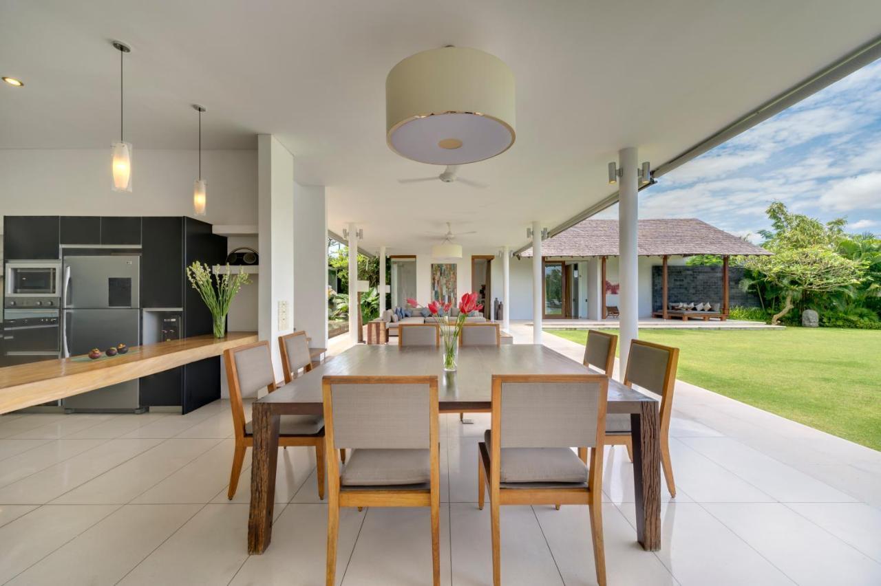 Villa Kavya Canggu Esterno foto