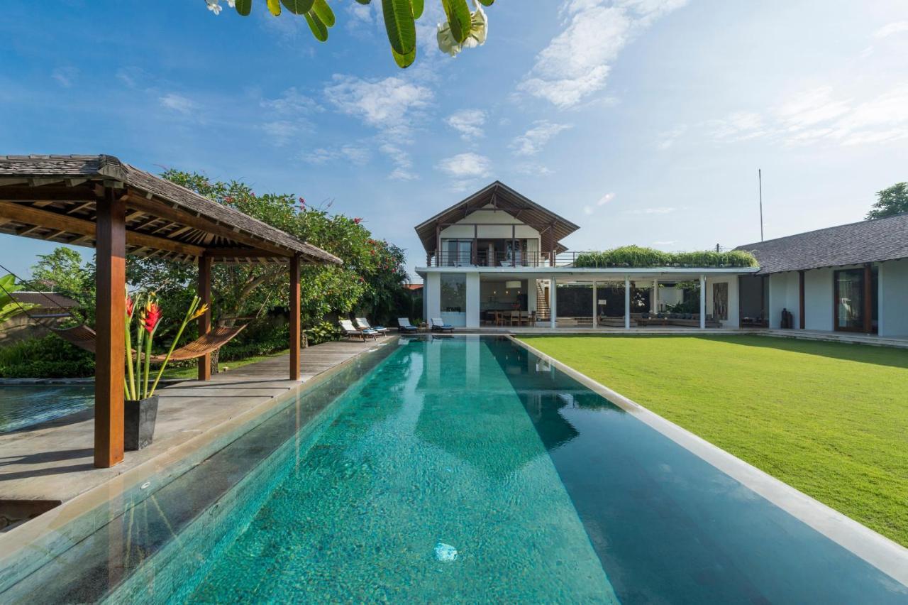 Villa Kavya Canggu Esterno foto